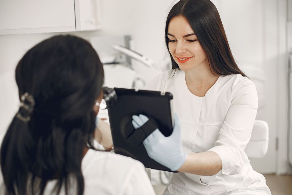 Aesthetic Clinic Software: How to Cut UK Admin Work